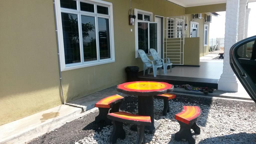 D'Pantai Homestay Kuala Sg. Baru Malacca Luaran gambar